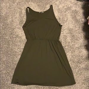 Women’s H&M dress